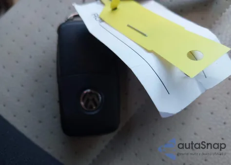 2017 Volkswagen Tiguan 2.0T Wolfsburg Edition from USA, damaged, VIN WVGSV7AX2HW509624